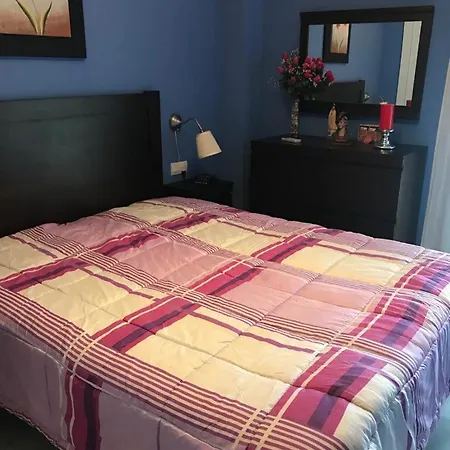 Apartament - Urb 7 *